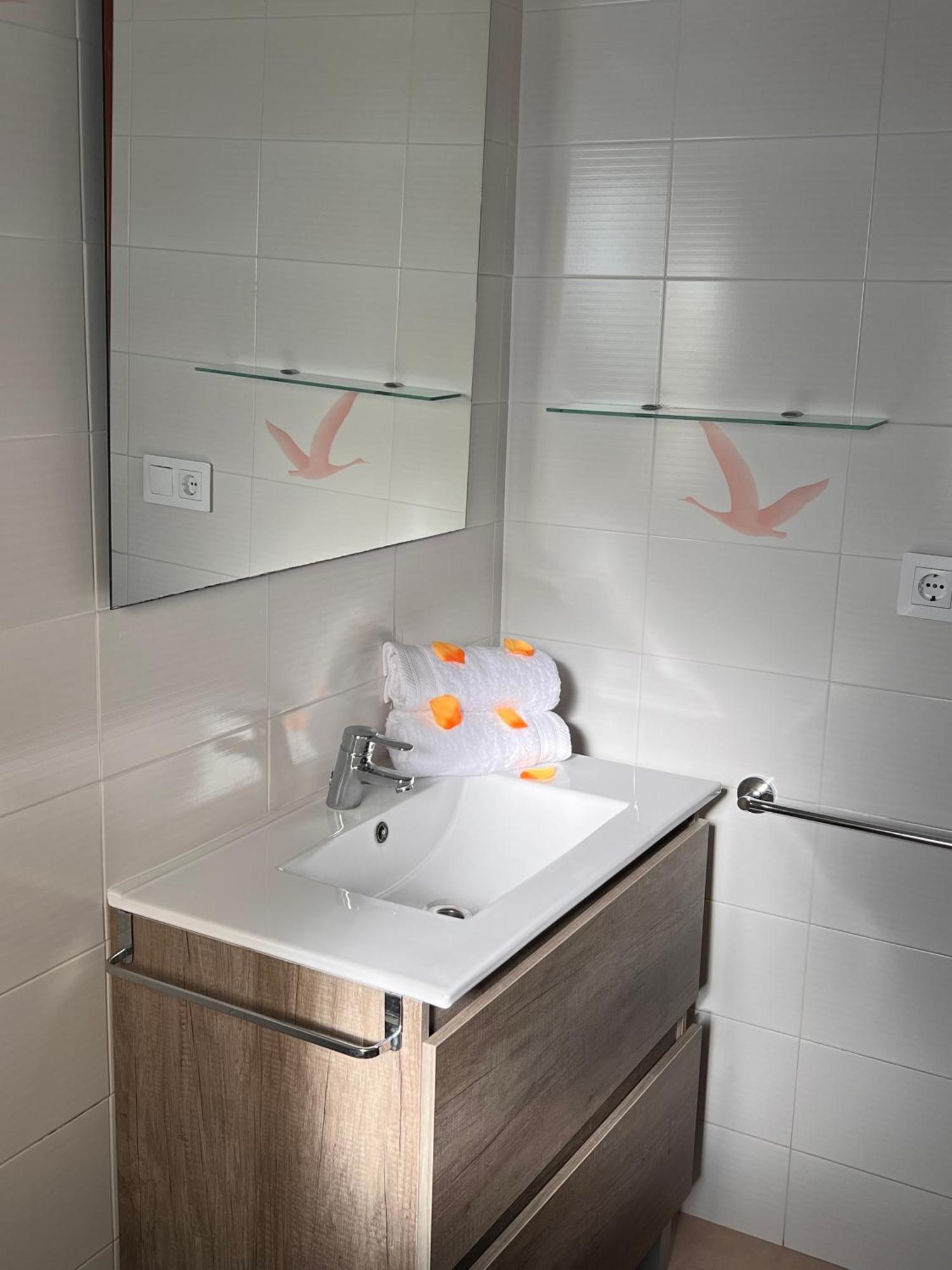 Om, Piscina Privada, Aire Acondicionado Free * L' Escala