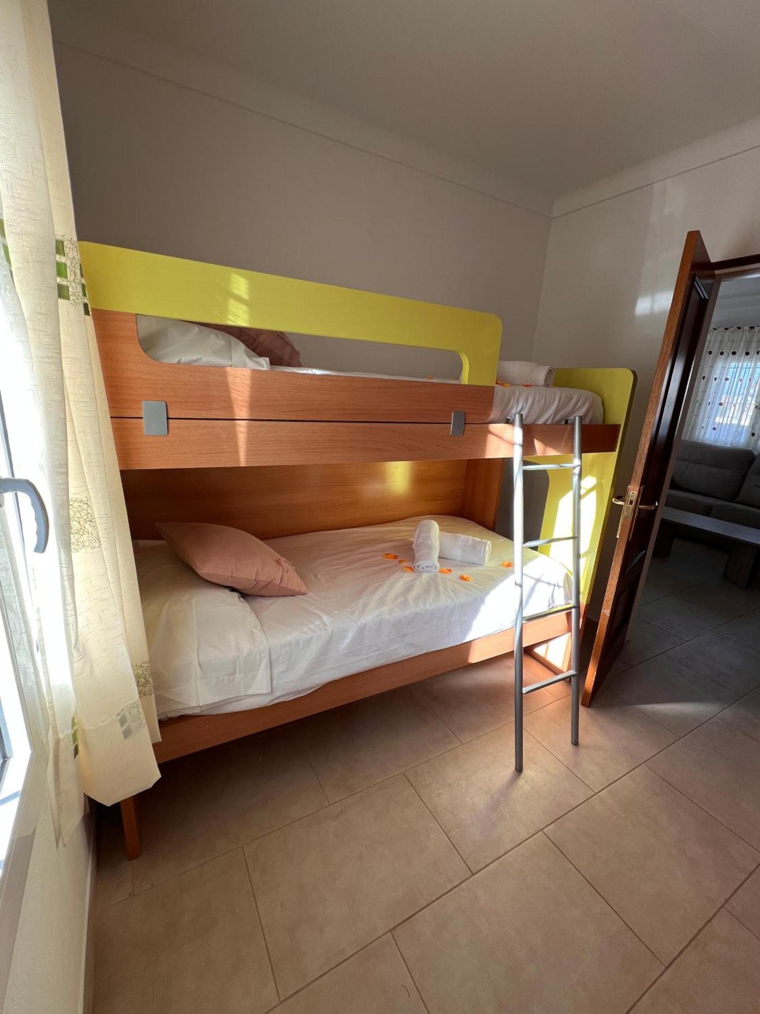 Om, Piscina Privada, Aire Acondicionado Free * L' Escala