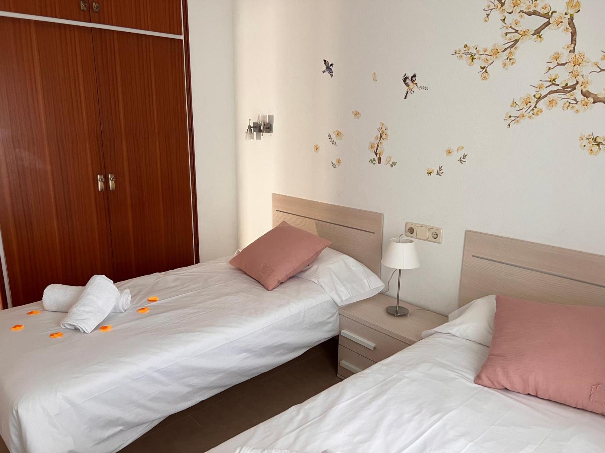 Om, Piscina Privada, Aire Acondicionado Free * L' Escala